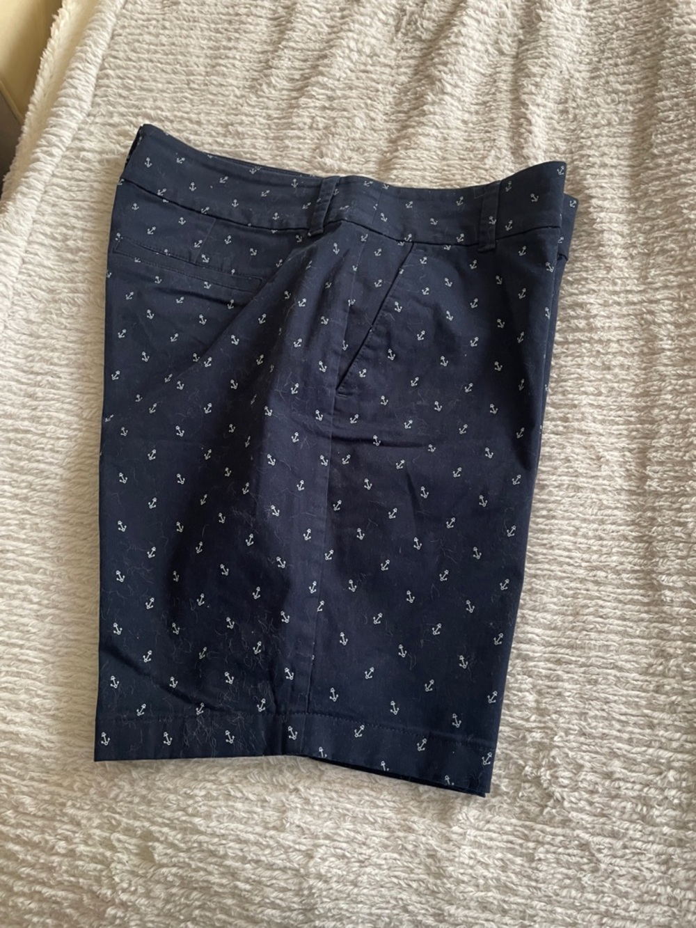 💥3/$20💥J. Crew Navy Shorts with White Anchor Print